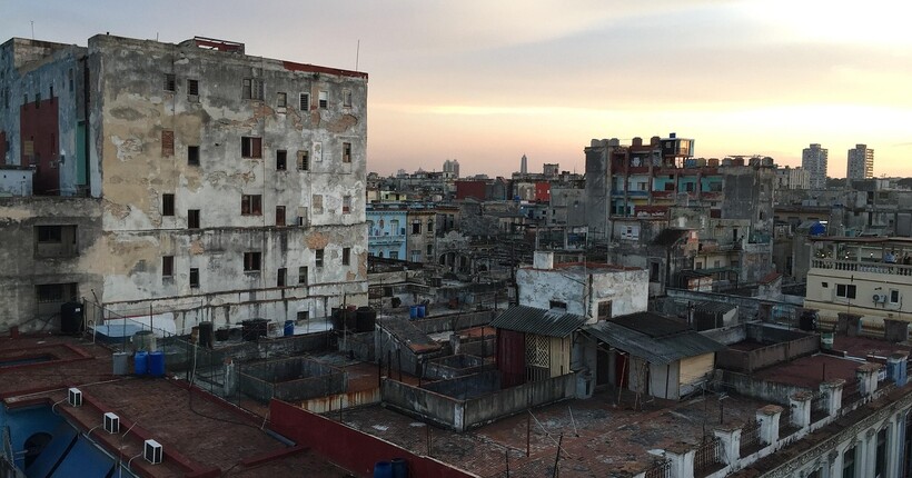 Куба повністю знеструмлена: без світла залишилось 11 млн людей