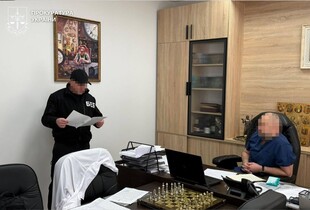 Правоохоронці викрили посадовців медзакладів з трьох областей на розтраті 5,6 млн грн на закупівлях для операційних
