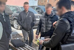 У Вінниці затримали чоловіка, який продавав фіктивну 
