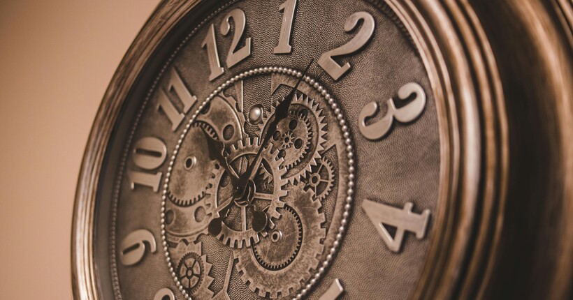 Переведення годинників на літній час у 2026 році в Україні - коли і як підготуватися