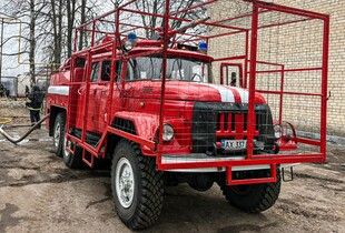 Російські окупанти вдарили по медзакладу на Харківщині: спалахнула пожежа