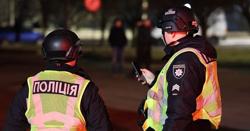 У Бучі стався теракт: від повторного вибуху постраждали поліцейські