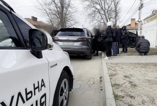 Правоохоронці викри шахрайську схему продажу фейкових автівок військовим