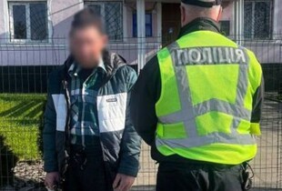 На Житомирщині п'яний чоловік вдарив штахетою по голові 10-річного хлопчика: дитина у реанімації