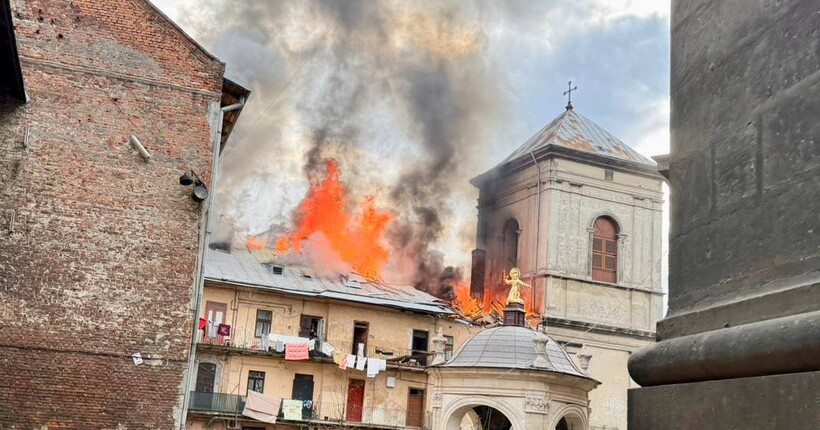 Атака на Львів: в ЮНЕСКО відреагували на удар по Бернардинському монастирю
