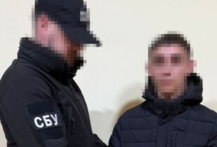 На Закарпатті затримали чоловіка, який намагався активувати Starlink для окупантів