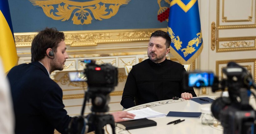 Зеленський про війну, ППО і санкції: ключові заяви з інтерв’ю Le Monde