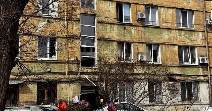 Удар по середмістю Дніпра: пошкоджено сім багатоповерхівок і гімназію