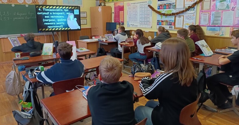 ЮНІСЕФ заявив, що діти в Україні пережили найважчу зиму через атаки на енергетику