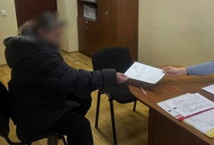 Тримала в квартирі вовка та лисицю: киянці оголосили підозру у жорстокому поводженні з тваринами