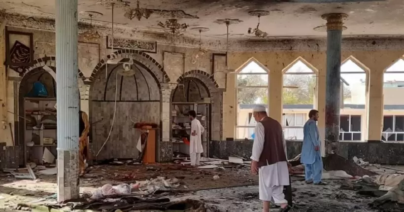 Теракт у мечеті Пакистану: кількість загиблих зросла до 83