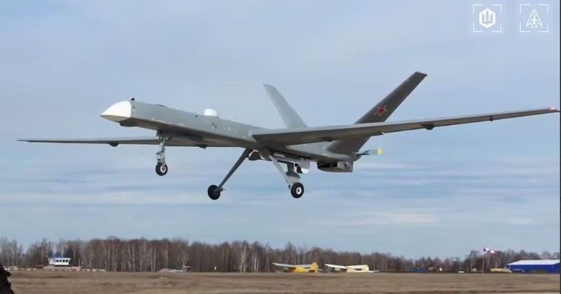 СБС та ГУР знищили транспортний літак Ан-72П та чотири БпЛА 