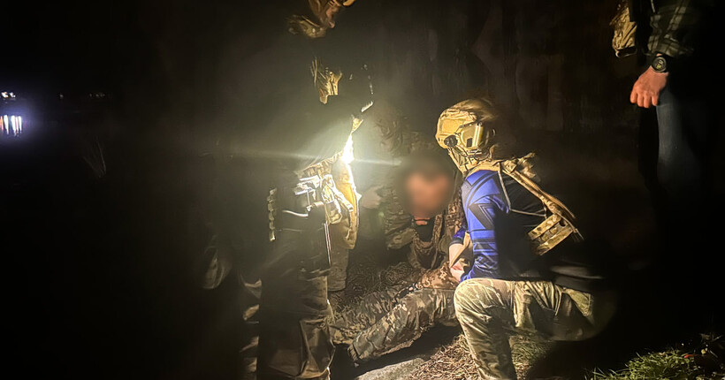 У Рівному військовий у СЗЧ погрожував підірвати гранату: його затримали