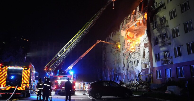 росія за тиждень випустила по Україні понад 2800 БпЛА та 1350 КАБів - Зеленський