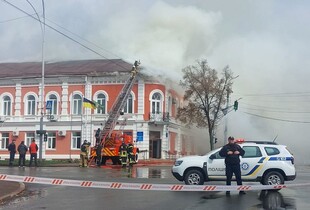 Росіяни вдарили по адмінбудівлях Новгороді-Сіверському та Прилуках (фото)