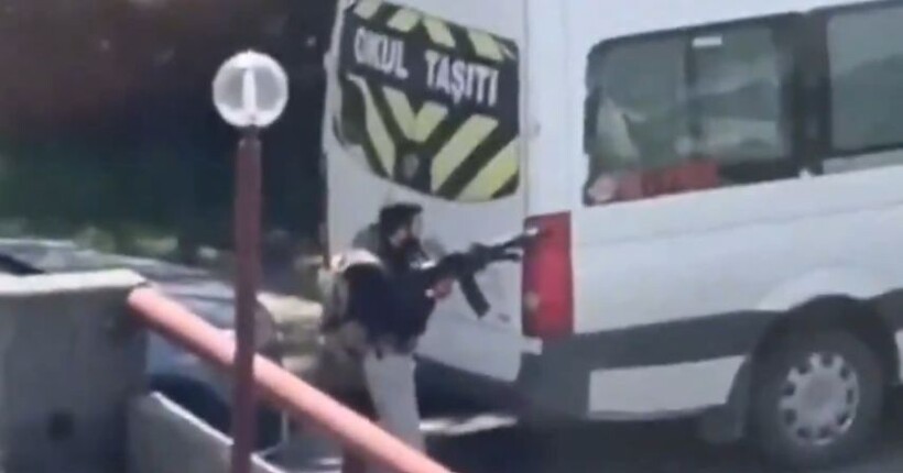 В Стамбулі біля посольства Ізраїлю сталась стрілянина (відео)