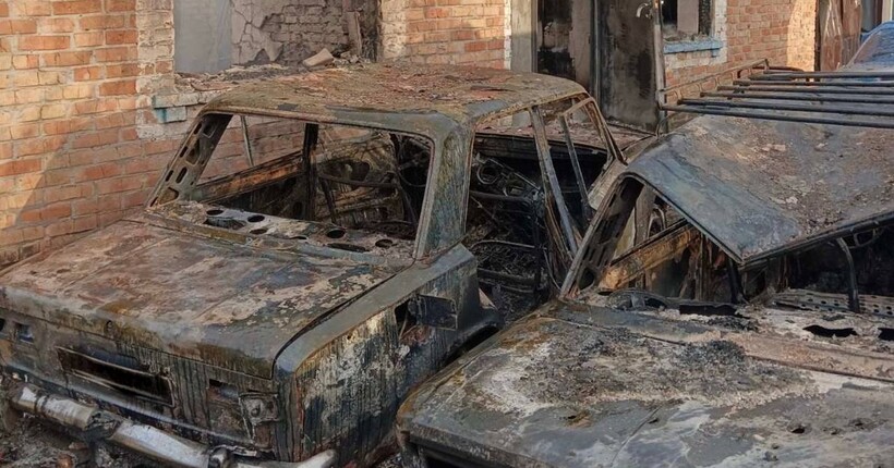 Дрони вдарили по Дніпропетровщині: двоє поранених, пожежі у Павлограді і Нікополі