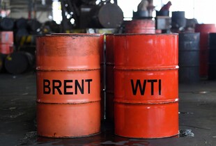 Ціни на нафту знову пішли вгору після різкого обвалу напередодні