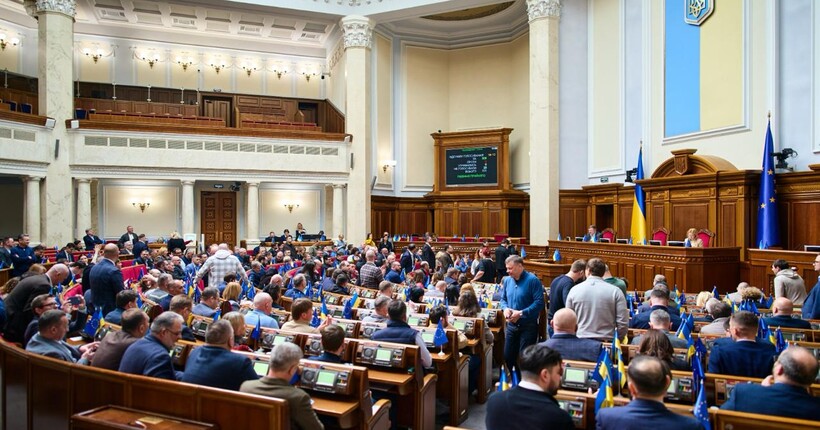 Зміни, ухвалені Радою, потрібні передусім Україні - Кравчук