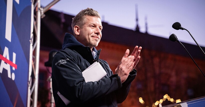 Парламентські вибори в Угорщині: партія Орбана програла вперше за 16 років