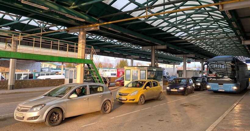 На кордоні з Румунією продовжили обмеження руху до 15 травня