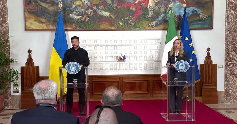 Зеленський прибув в Італію та поговорив з Мелоні: подробиці
