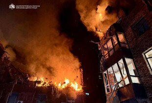 Ворог вдарив по житлових кварталах Дніпра: вже двоє загиблих і 27 поранених
