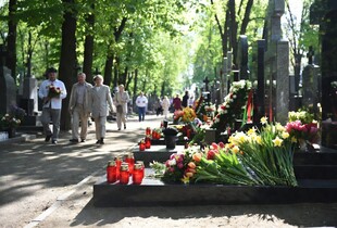 Поліція посилала заходи безпеки в поминальні дні: про що йдеться