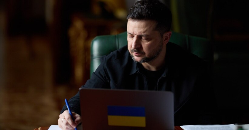 Зеленський: росія вкотре пробуватиме втягнути у свою війну Білорусь