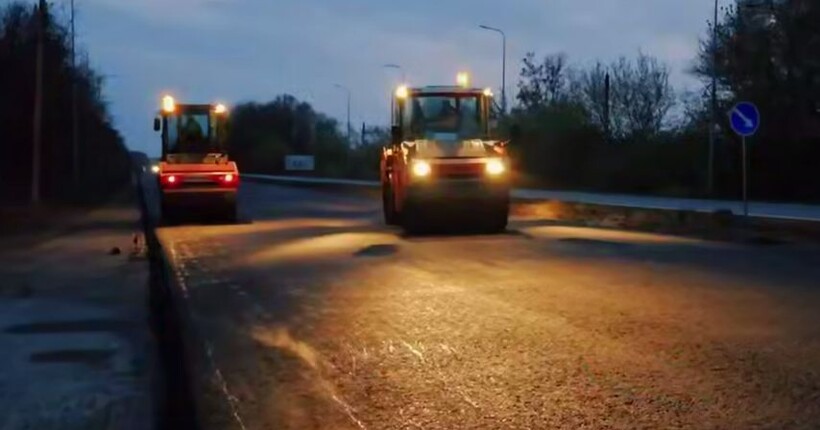 В Мінрозвитку відзвітували, скільки доріг вже відремонтовано