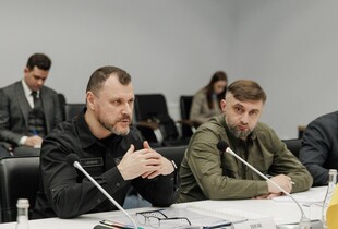 В МВС відреагували на відео, на якому поліцейські нібито залишили людей під час стрілянини в Києві