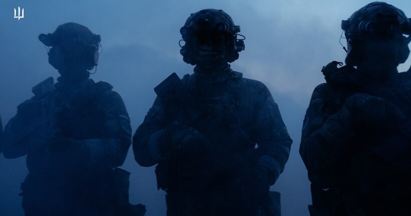 ГУР уразили два російських великих десантних кораблі у Криму (відео)