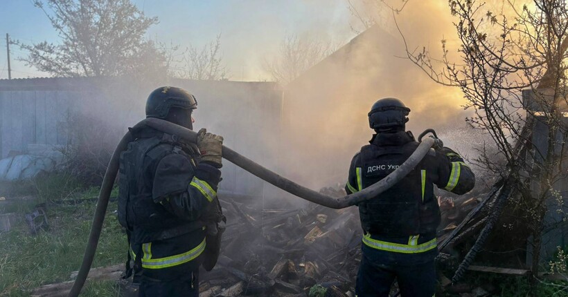 Росіяни зранку били по Харкову та області: є влучання в адмінбудівлю 
