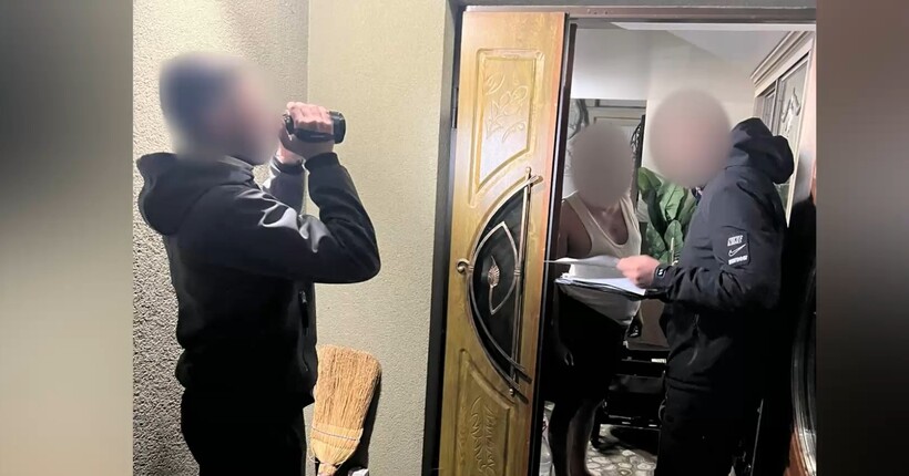 На Львівщині зловмисник понад 20 років тримав чоловік в трудовому рабстві