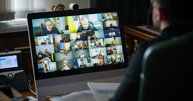 Підготовка до зими: Зеленський озвучив дедлайн для областей і назвав проблемні