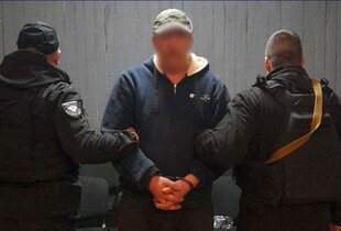 У Новгород-Сіверському затримали чоловіка, який погрожував підірвати гранату в магазині