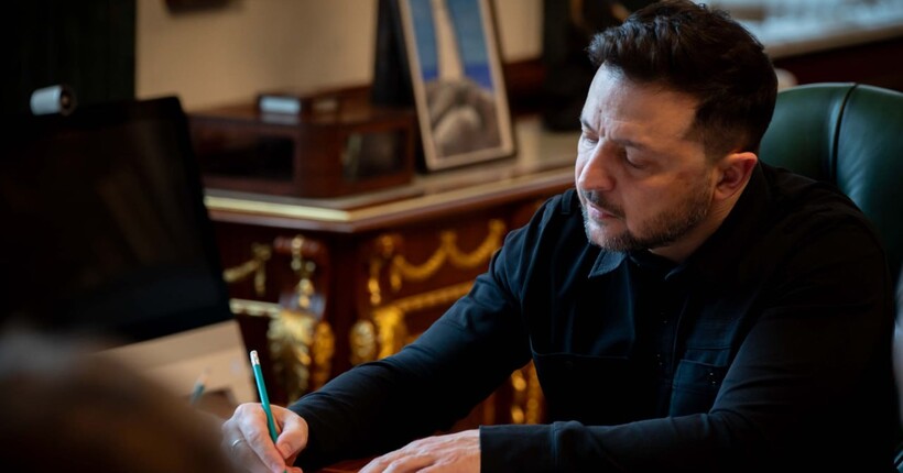 Зеленський обговорив із високопосадовцями ЄС розблокування 90 млрд євро допомоги Україні