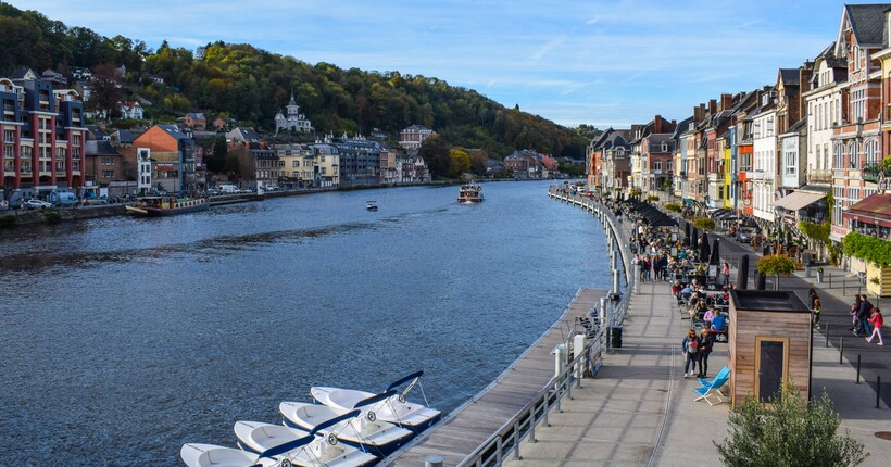 Бельгія радить людям запастись водою, їжею і ліками на три доби