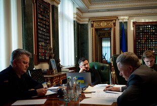 Зеленський анонсував підготовку нових військових і економічних рішень