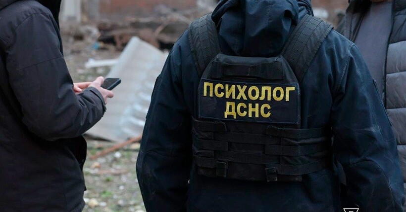 Росіяни вдруге за добу поцілили у житловий будинок у Дніпрі: загинула людина, є поранені