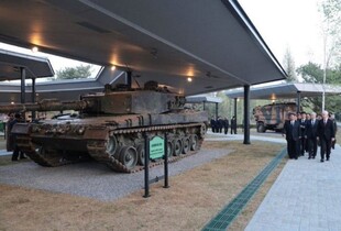 В КНДР відкрили музей війни рф проти України: Кім Чен Ин показав захоплений Leopard