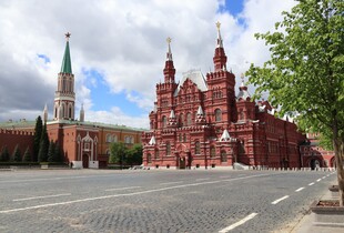 Кремль проведе парад 9 травня без військової техніки - МО рф