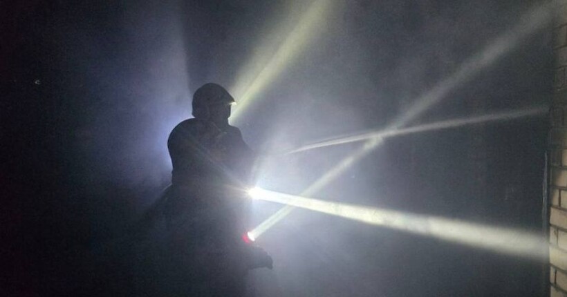 У Харкові після нічної атаки БпЛА є пошкодження в трьох районах міста