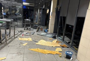 У Харкові вибухнуло авто біля супермаркету: постраждав чоловік