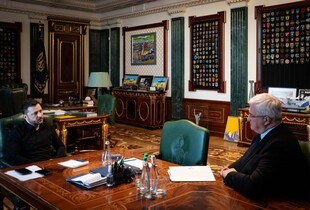 Зеленський анонсував кадрові зміни в МЗС і боротьбу з тіньовим зерновим флотом рф