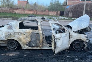 Росіяни вдарили по авто поліції на Сумщині: двоє правоохоронців важкопоранені