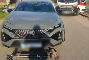 ДТП у Гатному: авто збило двох дітей на електросамокаті, загинув 10-річний хлопчик