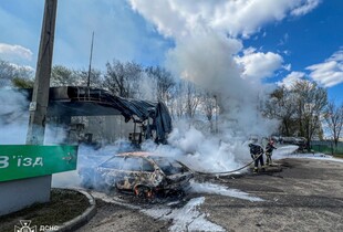 У Харкові вже вісім влучань по АЗС: Терехов заявив про цілеспрямований терор рф