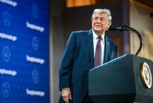 Трамп відповів, чи домовлявся з Путіним про Донбас
