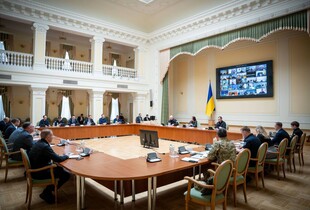 Уряд скасував обмеження на виїзд за кордон для всіх жінок та створює резерв автономної генерації - Свириденко